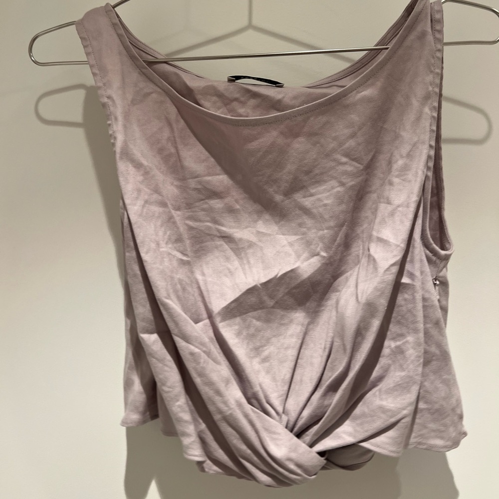 Aritzia Babaton Lavender Linen Cropped Knot front top in S